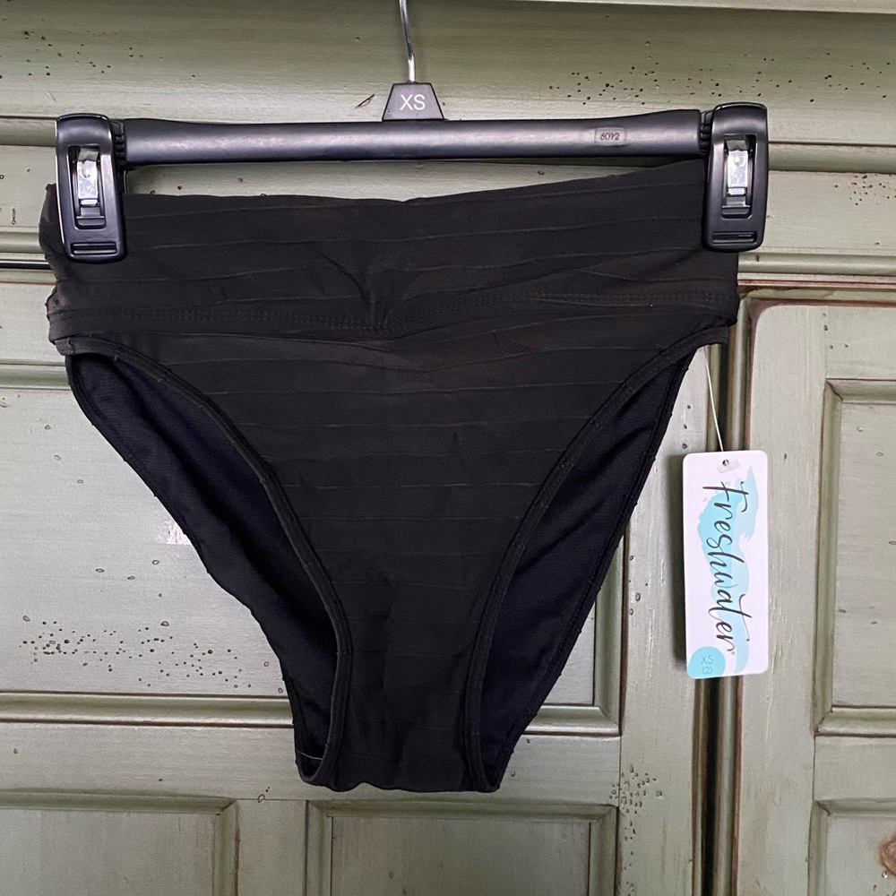 NWT Black Banded High Leg Bikini Bottom